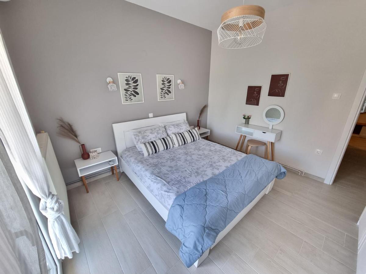 Our Home-Fully Renovated Apartments And Studios By The Sea Νικήτη Εξωτερικό φωτογραφία
