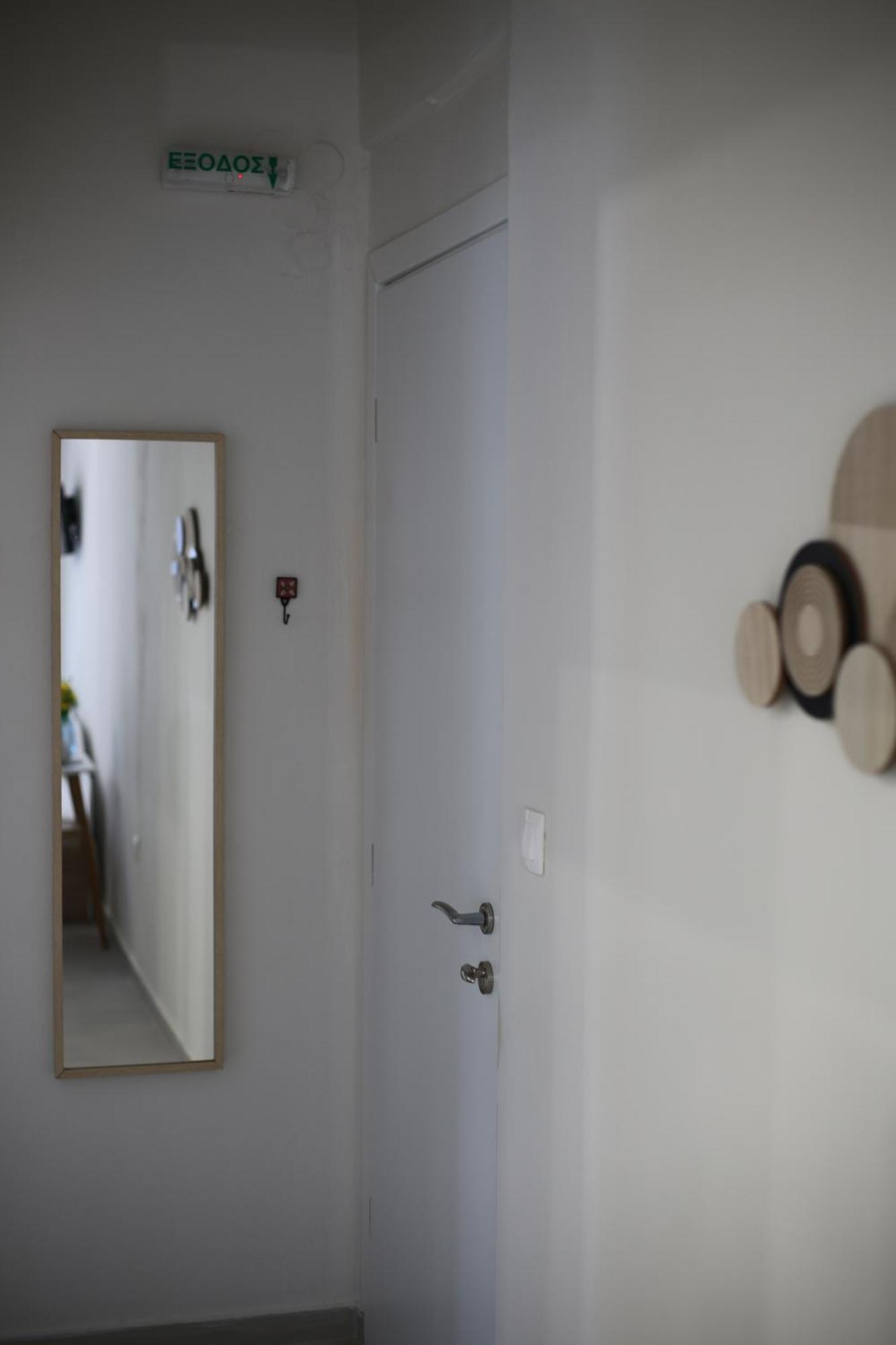 Our Home-Fully Renovated Apartments And Studios By The Sea Νικήτη Εξωτερικό φωτογραφία